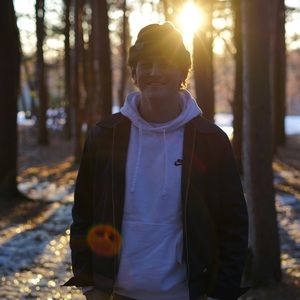 Meet your Posher, Jackson